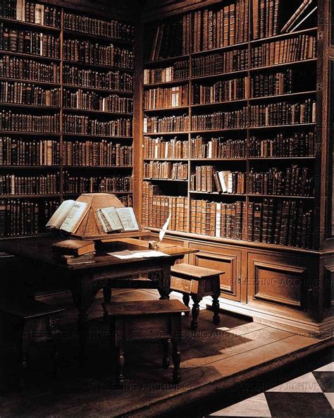 The Wren Library Trinity College Cambridge Uk Library Bookshelves