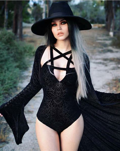 Model Dayana Crunk Clothes Killstar Gothic And Amazing