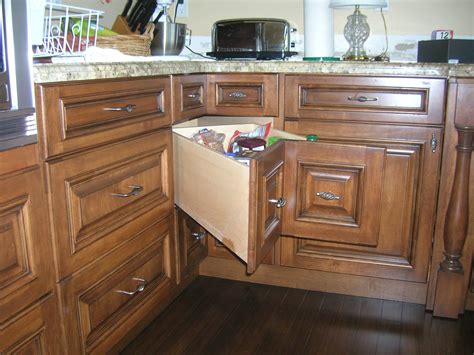 Upper cabinets storage systems optimized access: Corner Cabinet Storage Solution | Kitchen remodel, Corner ...