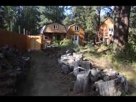 10 minutes to the high desert museum. AirBnB Tiny House / Cabin in Bend Oregon to rent. - YouTube