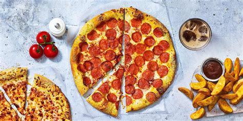 Pizza hut, one of the most popular pizza destinations in uae is now online. Pizza Hut trumps Domino's on delivery - Retail Connections
