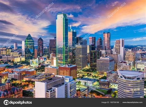 Dallas Texas Skyline — Stock Photo © Sepavone 165706166