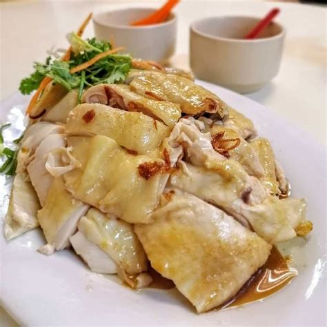 This dish now popularly known as khao man gai in thailand originated from hainan our traditional cooking method leverages a no food waste model that is relevant today; 10 Queue-Worthy Chicken Rice In Klang Valley That ...