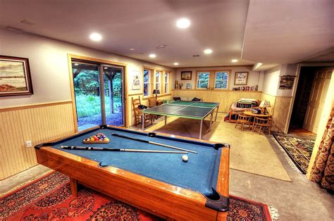 Travelocity has incredible cabin rentals in north conway, and you can book in confidence. Lakefront Cabin in Fitzwilliam, New Hampshire