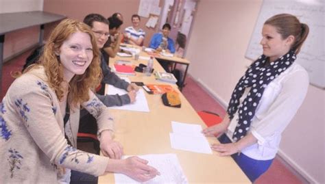 Ouvrir Un Centre De Langues Les Clés Pour Réussir École De Langue