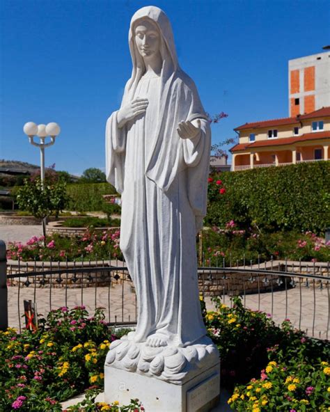 Large Marble Virgin Mary Garden Statue Metal Sculpture