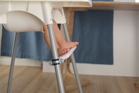 See how to add a foot rest and bib holder for your ikea high chair. Podnóżek do krzesełka Ikea Antilop - Aduu.pl | Diy | Foot ...