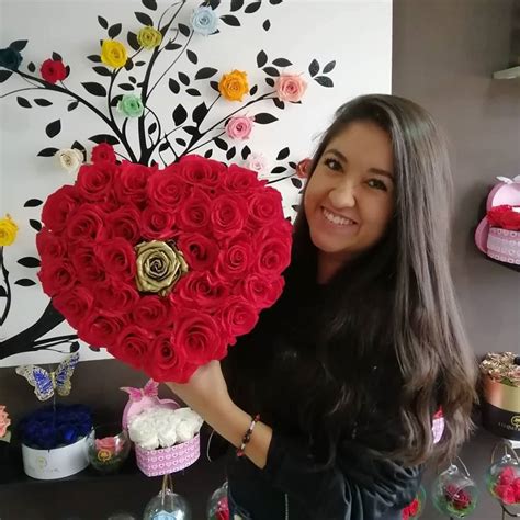 Valentines flowers , rose arrangement best selling flowers mother's day gift basket flowers valentines flowers in hialeah flowers in kendall flowers in doral. Wholesale Flowers Miami Doral - Golden Flowers Startseite ...