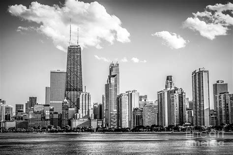 Chicago Skyline Picture In Black And White Photograph By Paul Velgos