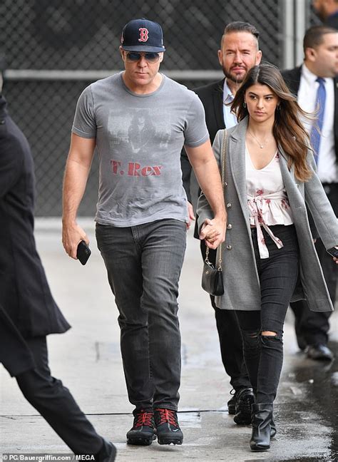 Dane Cook 46 Sweetly Holds Hands With Girlfriend Kelsi Taylor 20 As They Head To Show