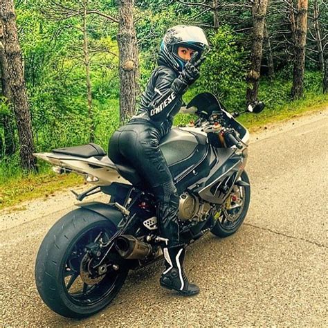 Reasons To Ride A Motorcycle Female Motorcycle Riders Motorcycle Girl Motorbike Girl