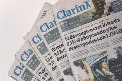 Clarín Cambió El Color De Su Logo Por Primera Vez En Su Historia