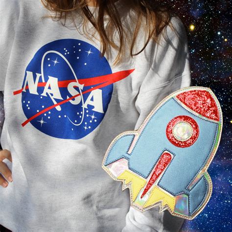 Best gifts for space lovers. 53 Astronomy Gifts for Space Lovers - DiscoverGeek | Geek ...