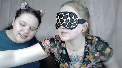 Doing My Sisters Makeup Blindfolded Youtube