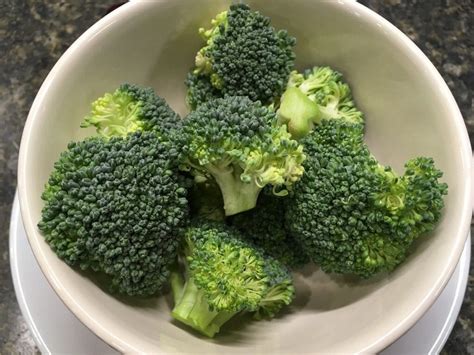 Why You Should Eat Broccoli Farm Girl Fresh