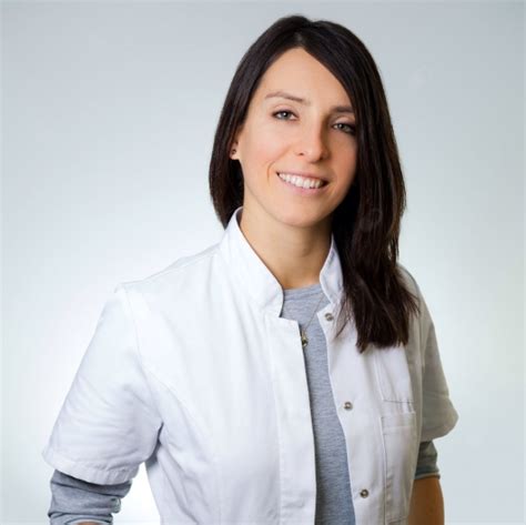 W czym się specjalizuję, gdzie pracuję, jak się ze mną skontaktować. Dr n. med. Małgorzata Marcinkiewicz (Sochacka) - Umów ...