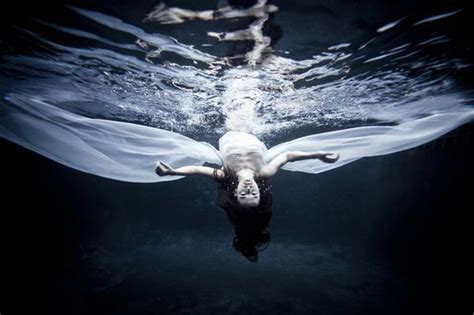 By Ilse Moore Model Elsa Bleda Underwater Photography