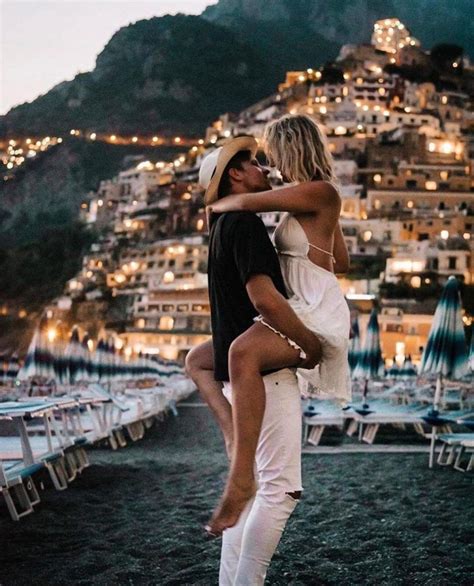 Best Honeymoon Photo Ideas Which Will Inspire You