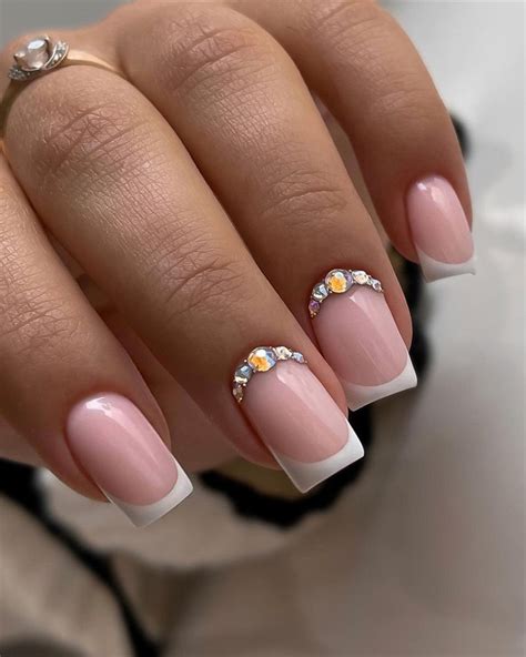 25 Awesome French Tip Nails To Try Once