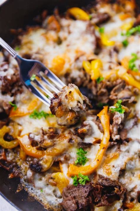Take your leftover prime rib and roughly chop it into 1/4 inch pieces. Low Carb Philly Cheesesteak Skillet - quick and easy to ...