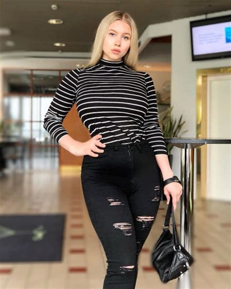 Missparaskeva Height Weight Bio Wiki Age Instagram Photo
