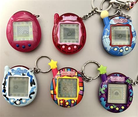 Giga Pet Vs Tamagotchi Rtamagotchi