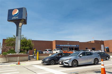 Pepsi to build its largest U.S. plant in Denver after city offers $1