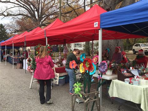 Holiday Markets Boost Local Vendors The Grey Area News