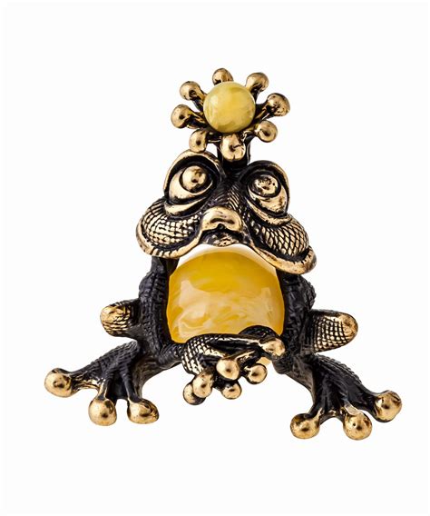 Лягушка в короне 1208 - фигурка-сувенир из янтаря и латуни, купить оптом