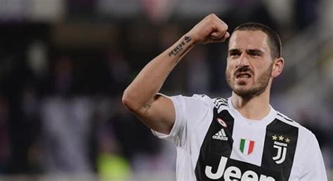 Bonaventura to undergo surgery, romagnoli out for a month. Chi è Leonardo Bonucci? Moglie e figli del calciatore ...