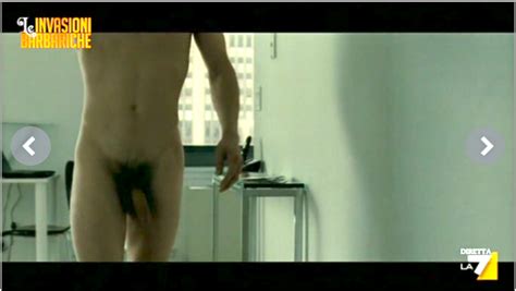 Michael Fassbender Posing Completely Naked Naked Male Celebrities