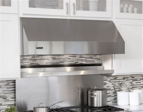 New Viking Kitchen Ventilation Hoods Deliver Professional Results For