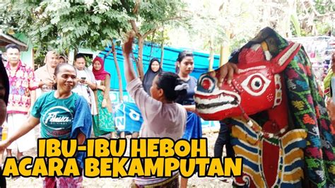 Ibu Ibu Heboh Dengan Goyang Big Cola And Sprite Diiringi Dengan Kamput