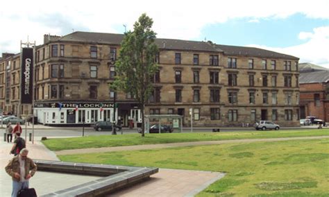 Where is the best area to stay in Glasgow, Scotland?