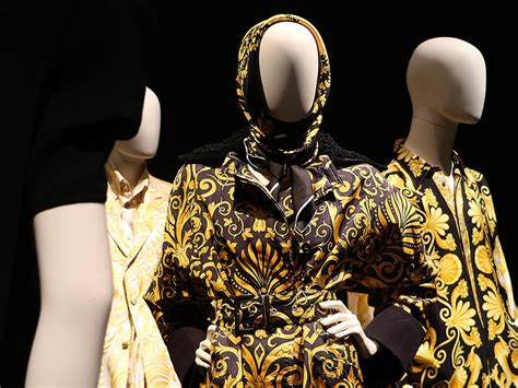 Gianni Versace Retrospective Breaking The Norms Of Fashion