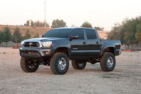 17 Best Images About Lifted Toyota On Pinterest Tundra Crewmax 2014