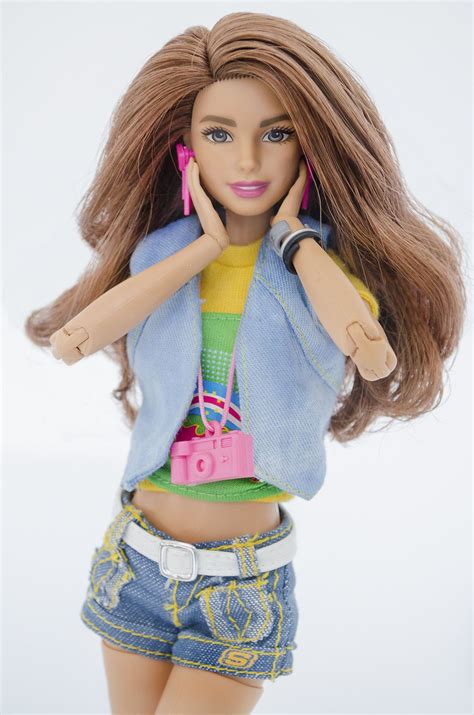Teresa Made To Move Mattel 2016 In 2021 Barbie Doll Accessories Beautiful Barbie Dolls