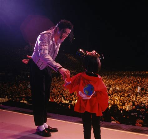 마이클잭슨 힐더월드 Michael Jackson Heal The World Live In Bucharest 1992