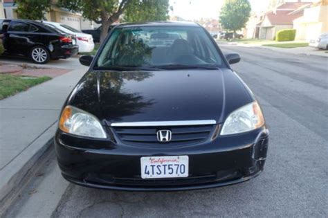 Sell Used 2001 Honda Civic Lx Sedan 4 Door 17l In United States For