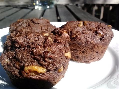 All of these high fiber snacks are great for adding fiber to your kids' diets and keeping your them full until their next meal. Almost Vegan High Protein, High Fiber Chocolate-Walnut Muffins | Food, Chocolate, Desserts