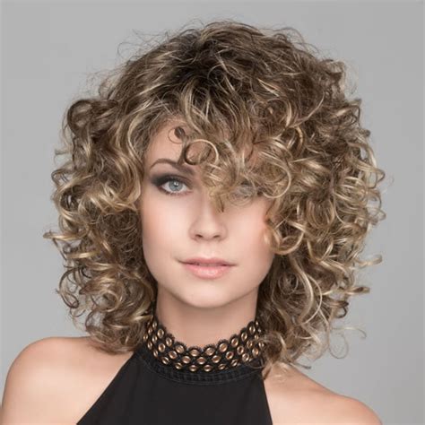 Hairstyles 2021 Female Curly Hair Wavy Haircut