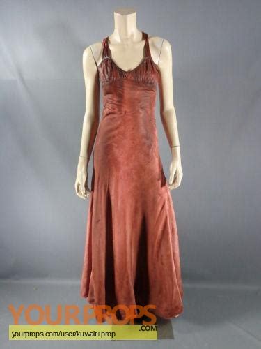 Carrie Carrie Whites Infamous Bloody Prom Dress Original Movie Costume