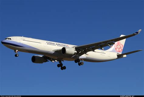 China Airlines Airbus A330 B 18360 Photo 10638 Airfleets Aviation