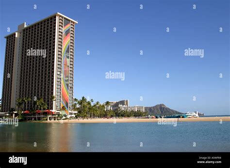 Rainbow Tower Hilton Hawaiian Village Beach Resort And Spa Waikiki Beach