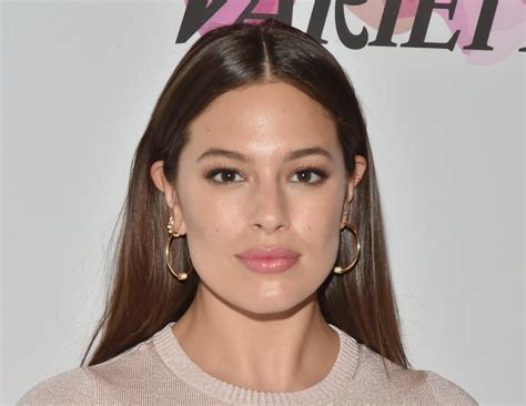 Ashley Graham Bares It All In New Bare Baby Bump Instagram Photo
