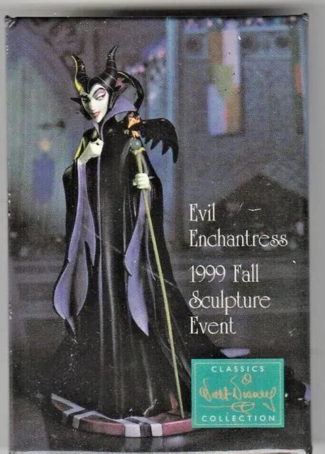 Walt Disney Classics Collection Evil Enchantress Fall Sculpture