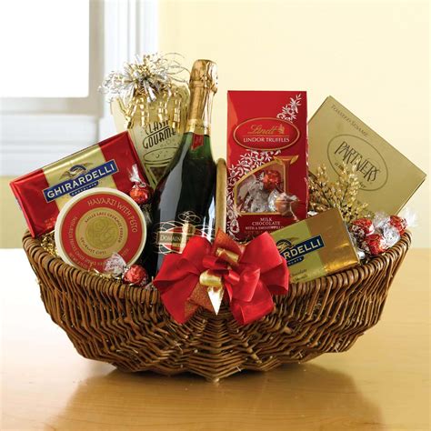 Best Valentine S Day Gift Baskets Boxes Gift Sets Ideas Live Enhanced