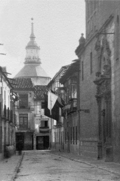 Buenas, mi nombre es txotxe, voy a cambiarme de casa a alcala de henares y estoy. casa azaña 40 | Alcala de henares, Fotos antiguas, Fotos
