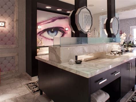 Las Vegas Most Luxurious Bathrooms