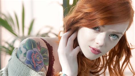 1366x768 Redhead Women Tattoo Wallpaper Coolwallpapers Me